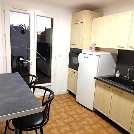 Maison Avec Exterieur Et Arrivee Autonome - Apartment