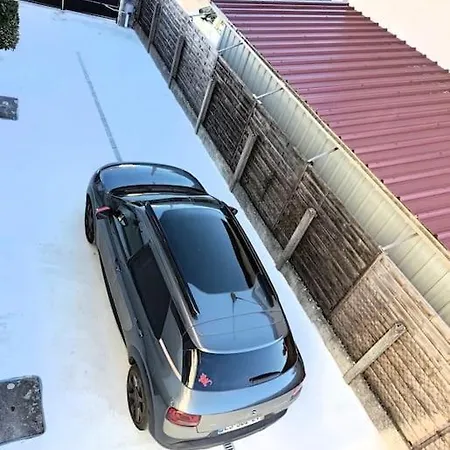 Maison Avec Exterieur Et Arrivee Autonome - *
