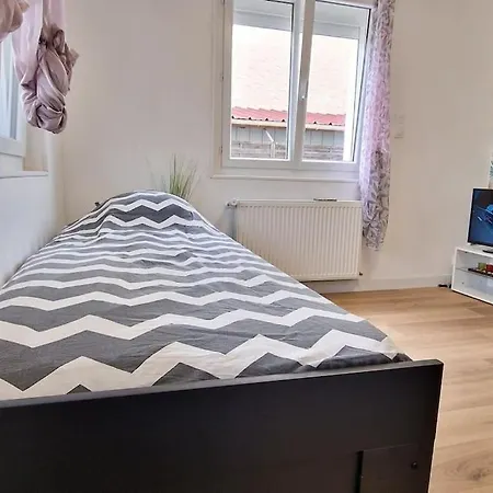 Apartment Maison Avec Exterieur Et Arrivee Autonome - Aurillac