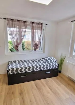 Maison Avec Exterieur Et Arrivee Autonome - Apartment Aurillac