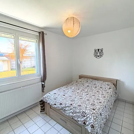 Maison Avec Exterieur Et Arrivee Autonome - *